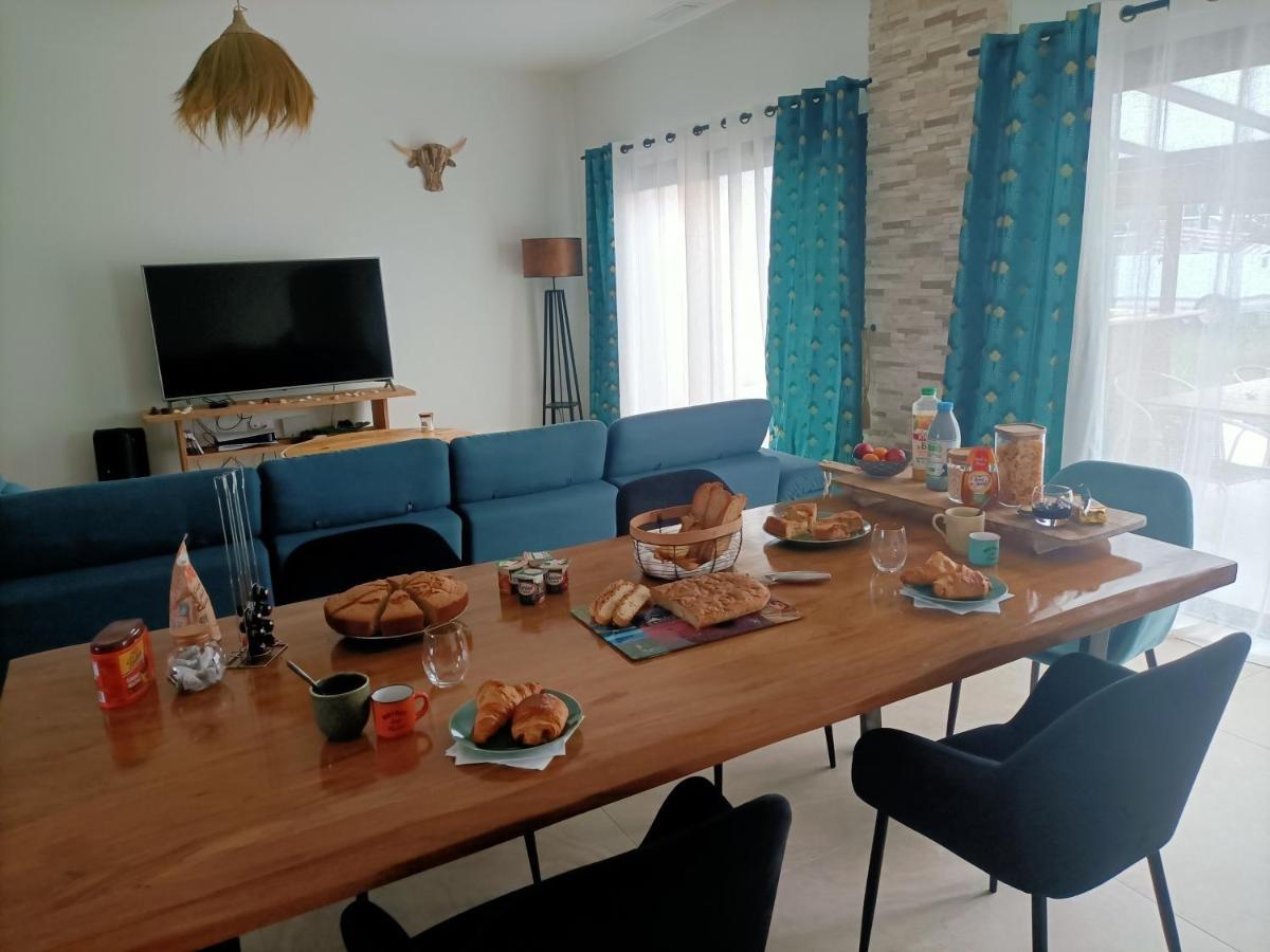 Suite Privative De 28M2 Climatisee, Proche Plage Et Commerces Audenge Εξωτερικό φωτογραφία